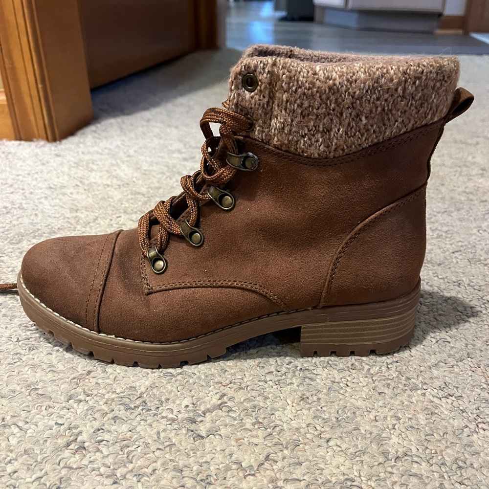 Winter boots